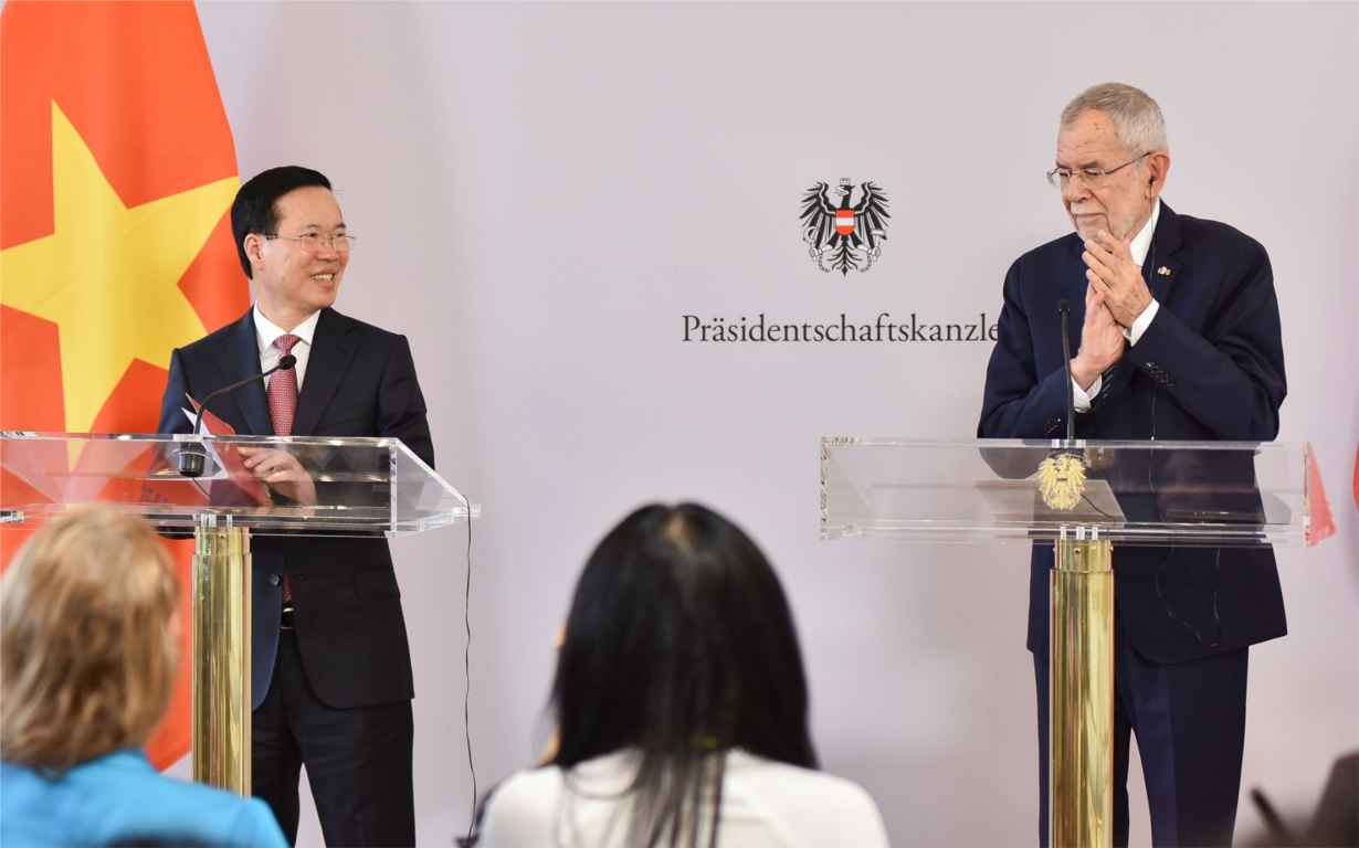 Chủ tịch nước và Tổng thống Áo thống nhất nhiều biện pháp thúc đẩy hợp tác song phương (24/7/2023)